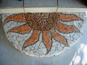 CasitadeJardinPorchStep.JPG