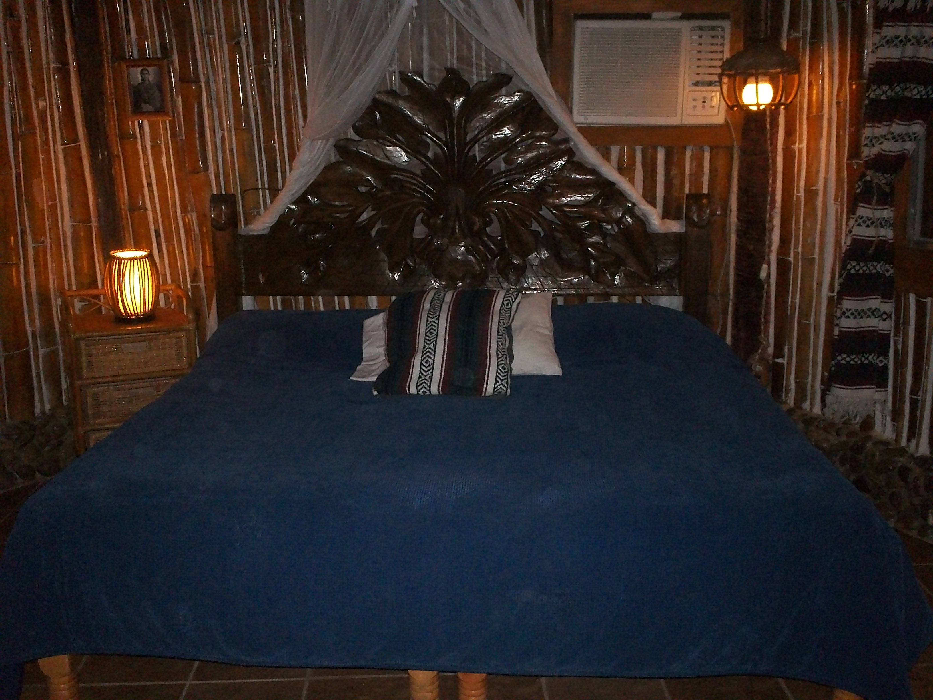 BambooCasitaBed.JPG