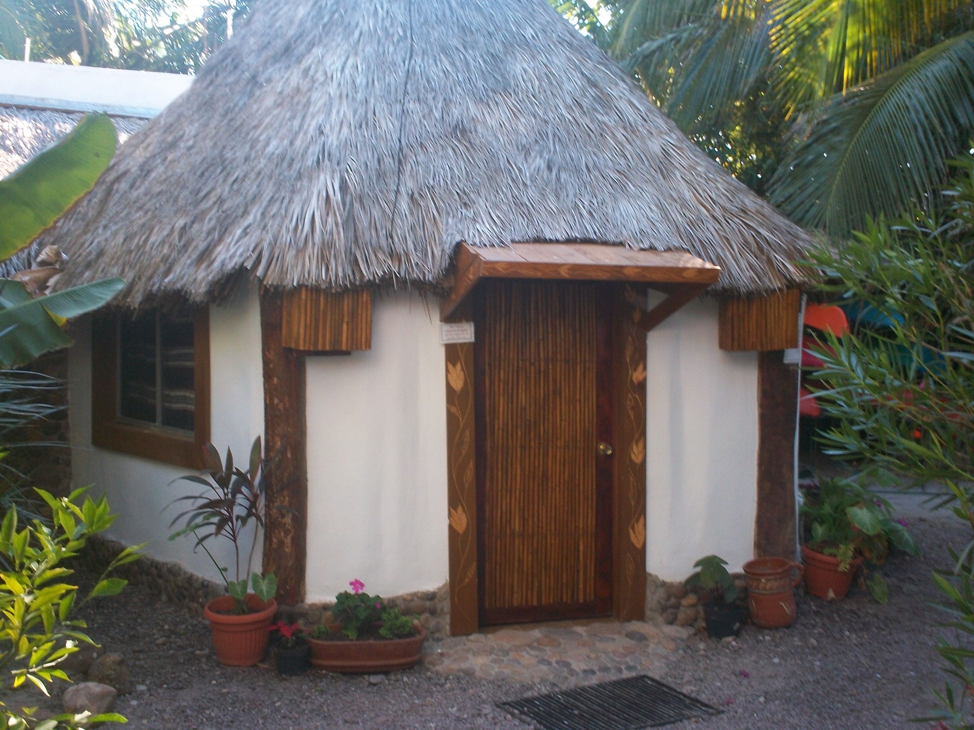 BambooCasitaNewPorch.JPG